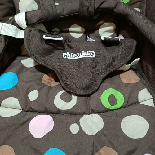 Baby bouncer 0-6 months like new with aluminum frame
