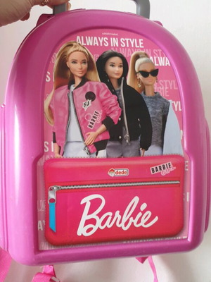 Barbie plastic backpack new with mirror and accessories