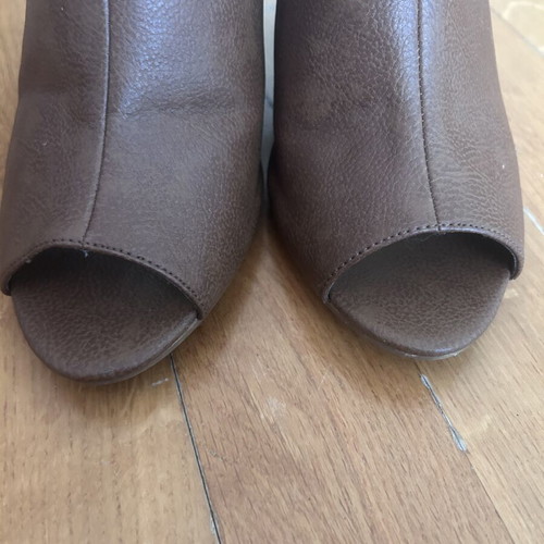 Marks & Spencer brown sandals like new, size 39