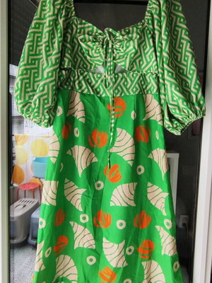 Shein dress new, colorful, size XL
