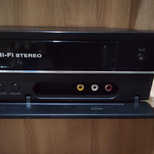 LG RC 388 VHS VCR Player Recorder and DVD Recorder Combo like new
