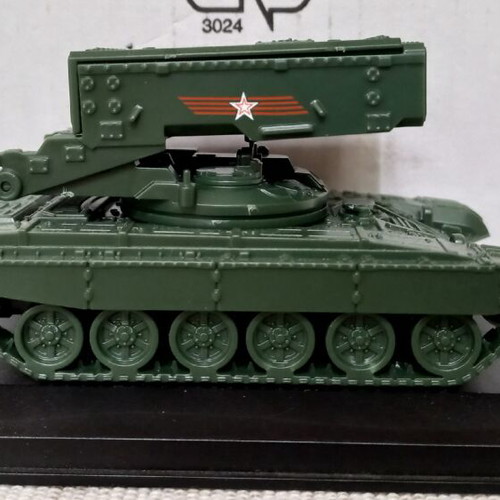 Military models 1:72 scale, like new, Russian and Chinese