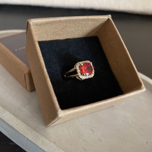 Steel ring adjustable size, new, red and gold color