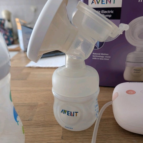 Avent Philips Single Electric Breast Pump like new, portable