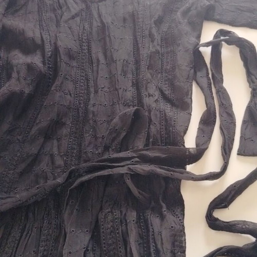 Summer blouse kaftani like new, black perforated with long sleeve