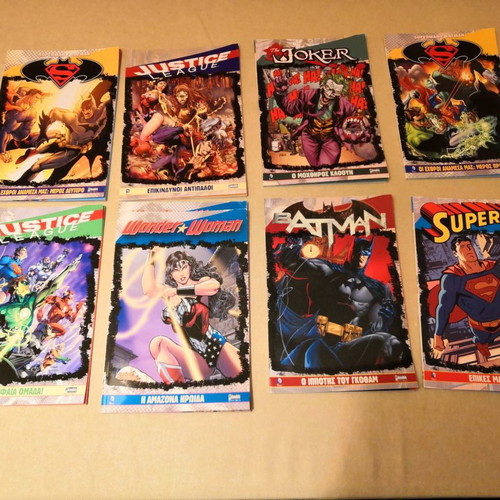 Various comics used with Spiderman, Batman, Superman, Tiramola and more