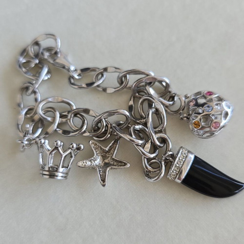 925 silver bracelet with removable charms