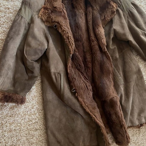 Vintage brown coat used, warm and soft