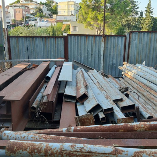 Μορφοσίδηρος βέργες και σωληνωτά διαφόρων διατομών και διαμέτρων καινούργιος