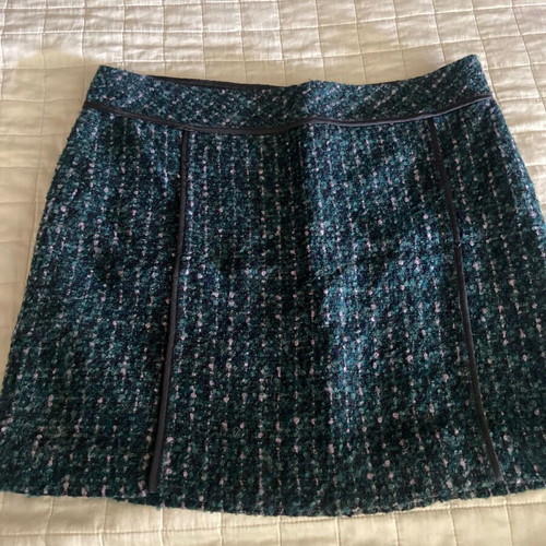 Winter skirt used, multicolor, size 10 M-L Loft label