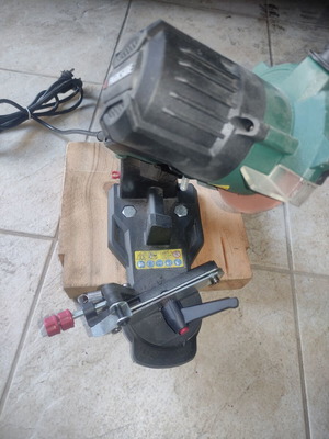 Parkside Chain Sharpener like new with wooden base
