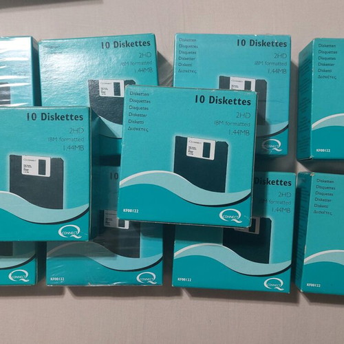 Floppy discs new, box of 10, 2 HD, IBM formatted, 1.44 MB