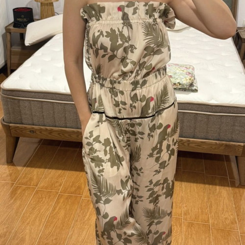 Zini boutique jumpsuit like new, beige, size M