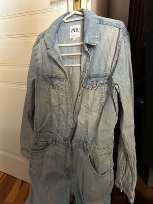 Zara ολόσωμη φόρμα τζιν μέγεθος Large σαν καινούργιο, ανοιχτό μπλε