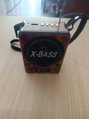 Waxiba XB-18URT portable radio and MP3 player used
