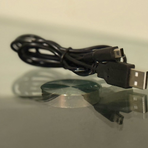 Nintendo 3DS USB Charger new, 1 meter cable compatible with XL models