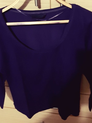 Zara top with scoop neckline, purple cotton, size M