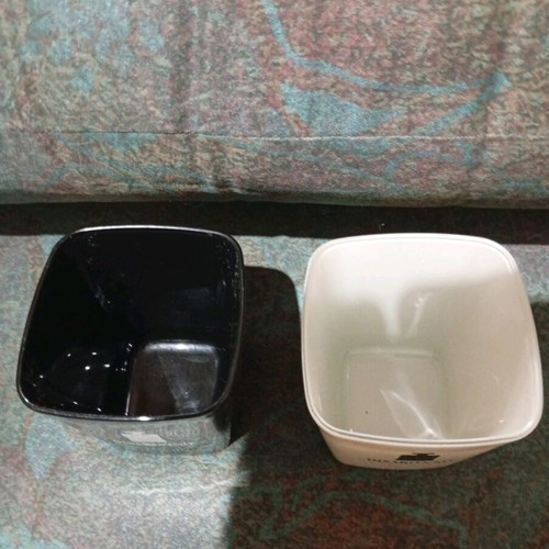 Disaronno Square Glasses Set of 2 Like New