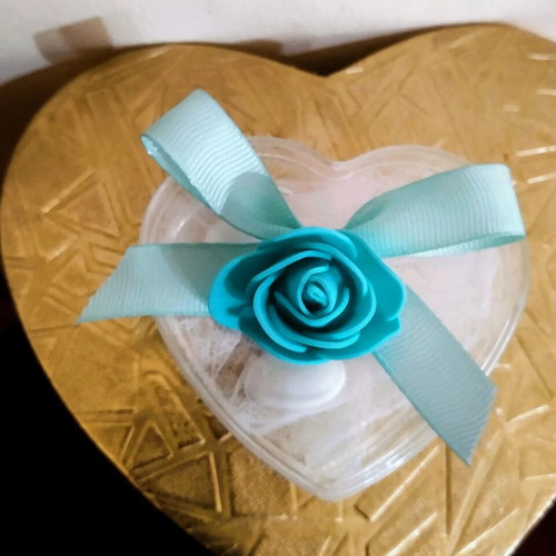 Handmade plexiglas heart-shaped bombonieres made to order