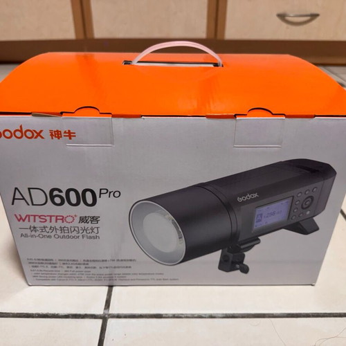 Godox WITSTRO AD600 Pro flash new