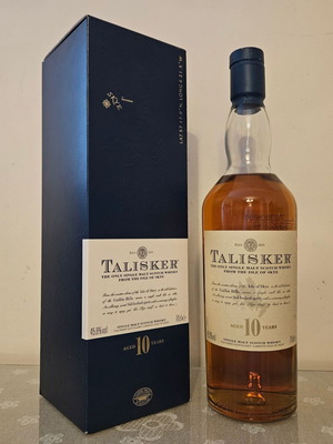 Talisker 10yo Single Malt Scotch whisky old with quite old label