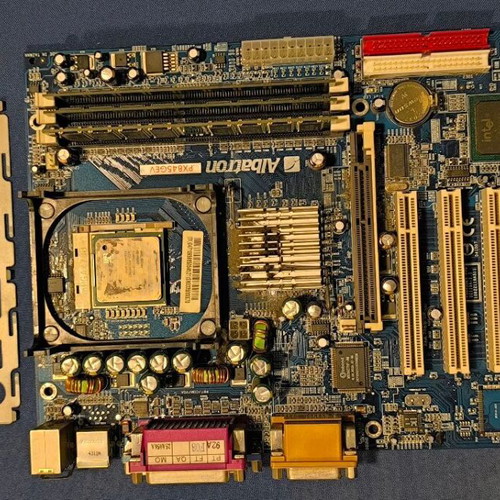 Motherboards used, lot of 9 with CPU, RAM, keyboard and power supplies