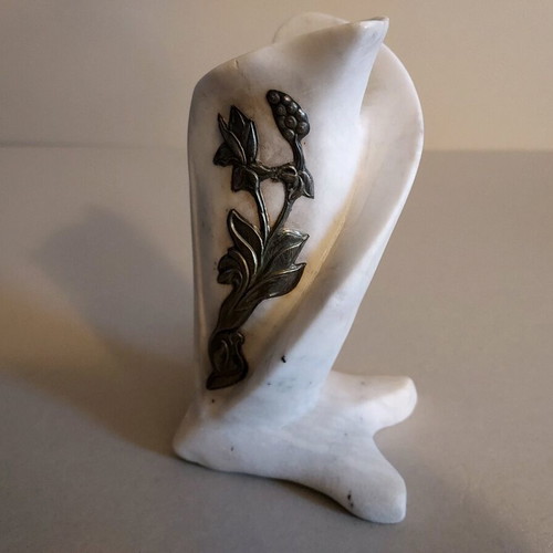 Marble sculpture with silver 1000 like new, small artwork