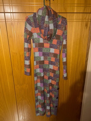 Φόρεμα Desigual χειμερινό σαν καινούργιο, πολύχρωμο με αποσπώμενο φουλάρι