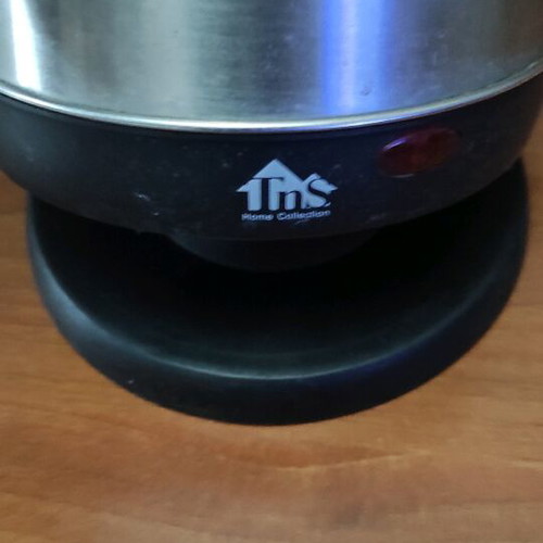 Black-silver kettle like new