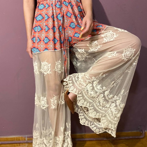 Nidodileda lace pants like new, onesize