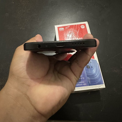Xiaomi Redmi 15C 128GB 8GB RAM smartphone like new, black
