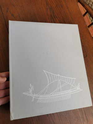 Book O Ellinas kai i Thalassa used, anniversary edition