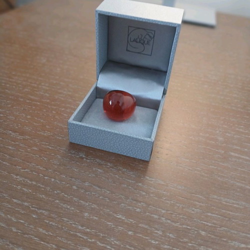 Lalique red ring like new