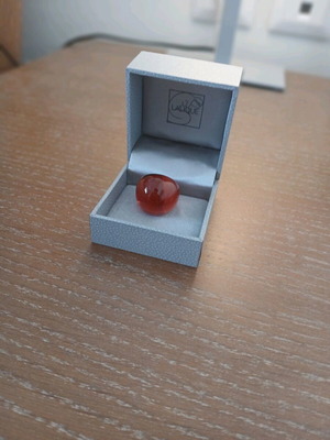 Lalique red ring like new