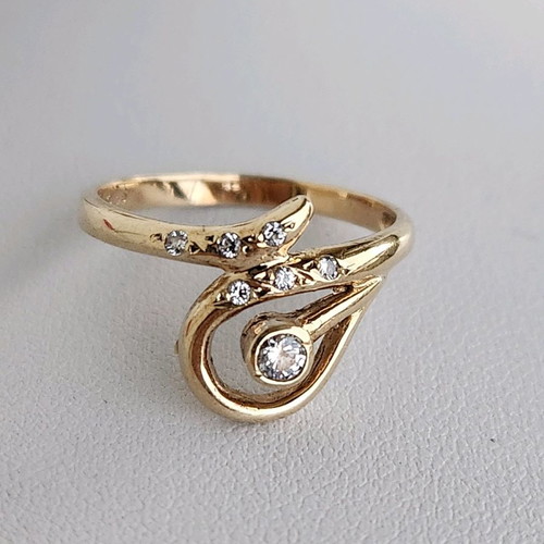 Gold 14K ring used with zircon
