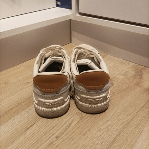 Pepe Jeans sneakers like new, white with tan details, size 37