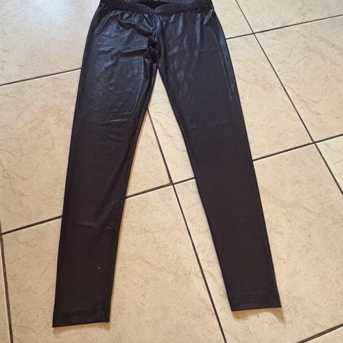 Pack of 4 women's leggings with gift blouse, S/M
