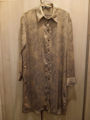 Риза Zara Animal Print като нова, размер M, черно и златисто