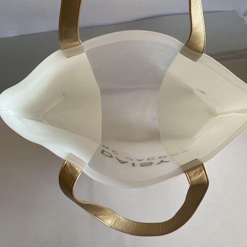Marc Jacobs Daisy Tote Bag like new, white with gold details