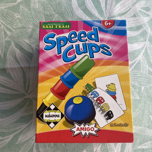 Speed Cups board game like new