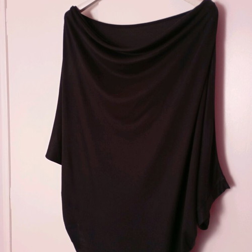 Black draped blouse like new, sizes L to XXL