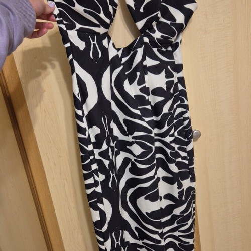 Trilogy dress black and white zebra print like new