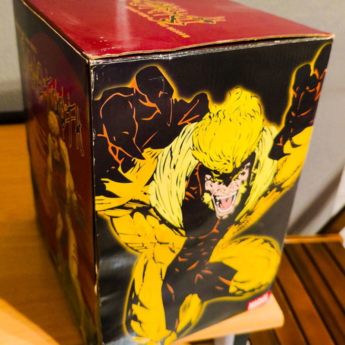 Sabretooth statue from X-Men by Marvel new