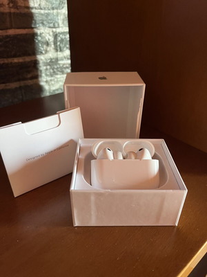 AirPods Pro 3 used, very good condition