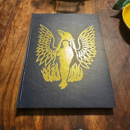 Eptaetia album like new