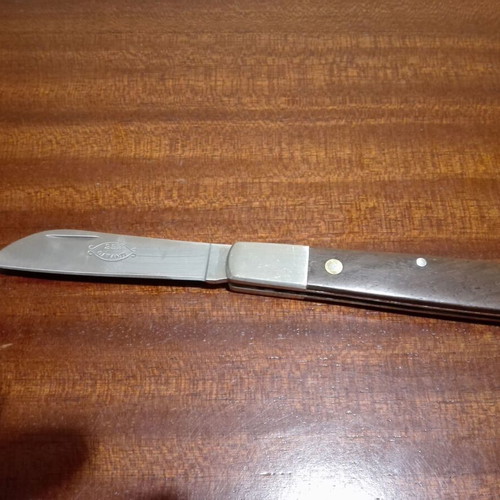 Traditional folding knife like new from DeAgostini collection