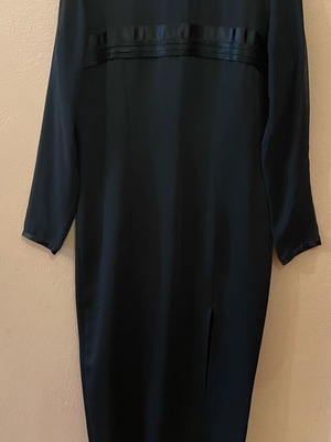 Evening maxi dress with slit, like new, black