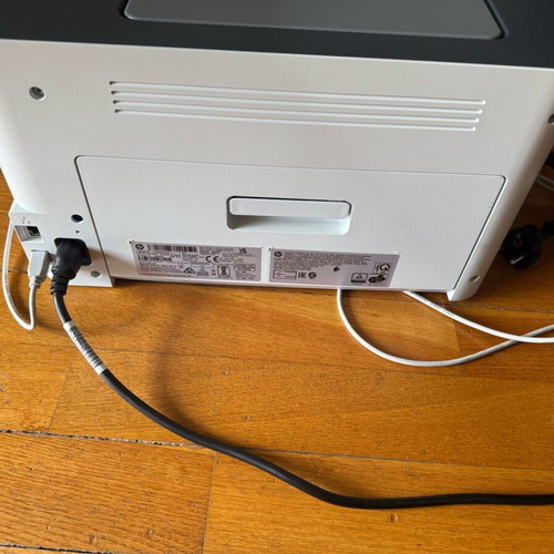 HP Color Laser 150nw Printer like new