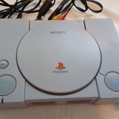 Sony PlayStation 1 PS1 Original console modded, like new with DualShock