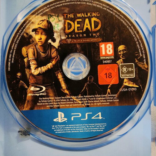 The Walking Dead Season Two PS4 used, very good condition